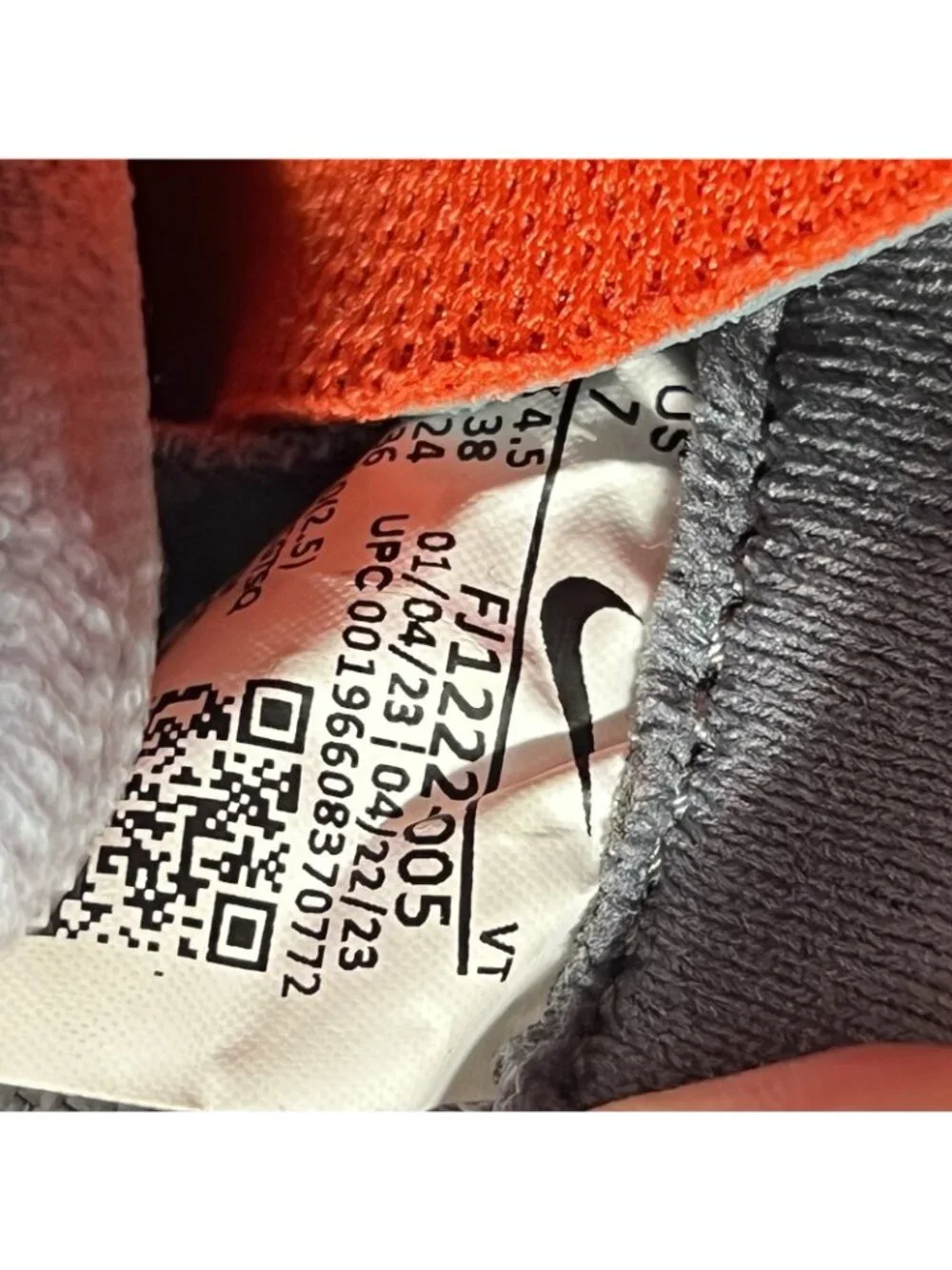 New NIKE ReactX Infinity Run 4 Women Size 7 Running Shoes Orange FJ1222-005